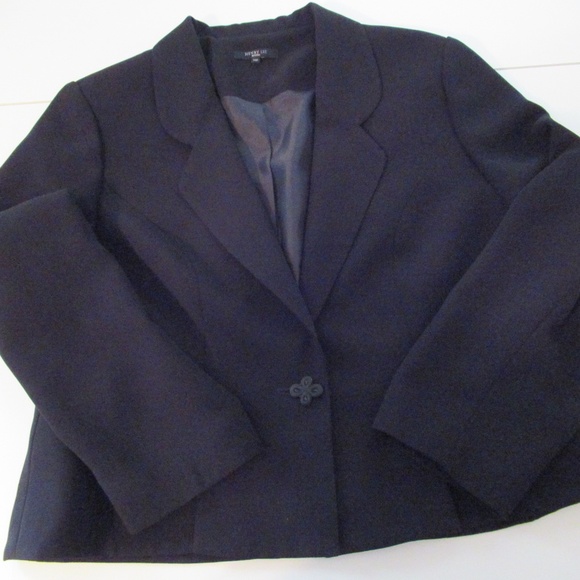 Henry Lee Women's Black Blazer - Picture 4 of 11